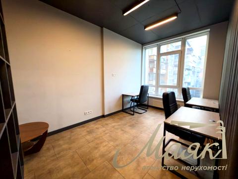 коммерческая по адресу Жилянская ул., 68