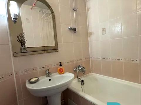 квартира по адресу Николая Закревского ул., 35