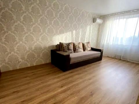 квартира за адресою Кобзаря бульв., 4