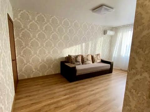 квартира за адресою Кобзаря бульв., 4