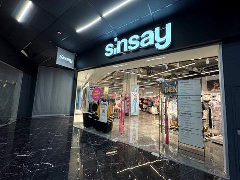 комерційна за адресою Миколи Бажана просп., 17-А