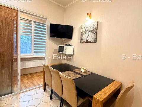 квартира за адресою Сабурівська вул. (Серп і Молот), 43