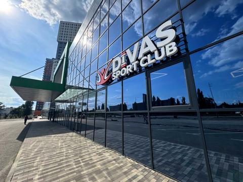 комерційна за адресою Миколи Бажана просп., 17-А