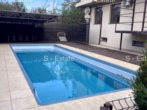 квартира за адресою Сабурівська вул. (Серп і Молот), 43