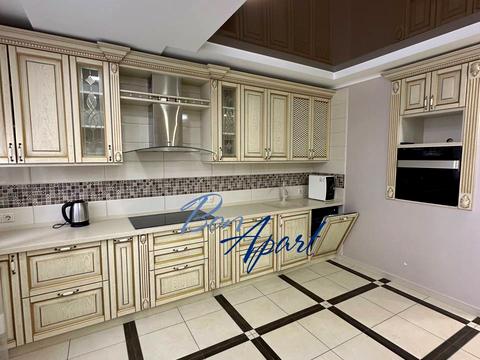 квартира за адресою Авіаконструктора Ігоря Сікорського вул. (Танкова), 1