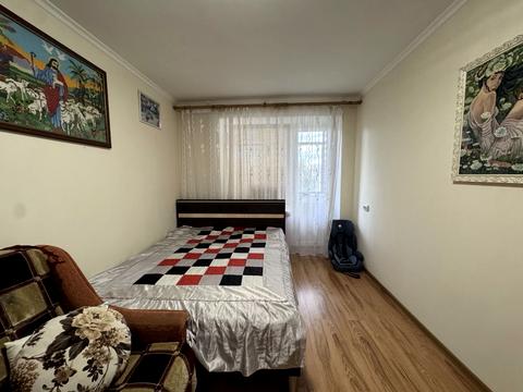 квартира за адресою Володимира Великого вул. (Артема), 35а