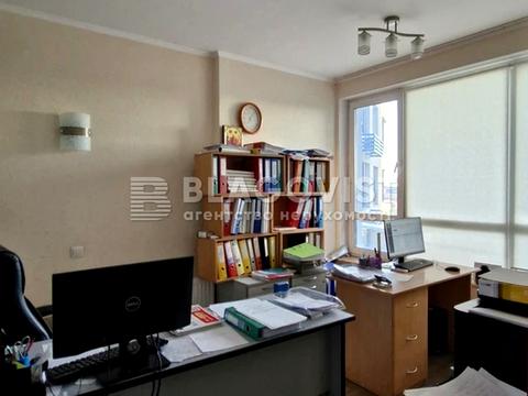 комерційна за адресою Зарічна вул., 1-Г