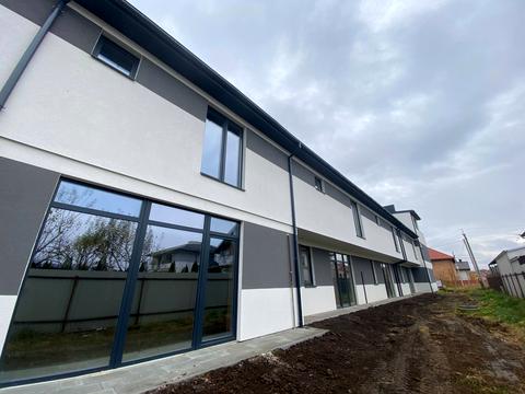 дом по адресу Винники, Кольцевая ул.