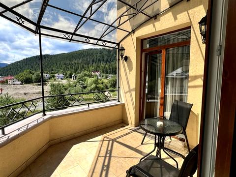 квартира по адресу Свободи ул., 393