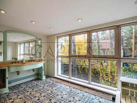 будинок за адресою Лісова вул., 10