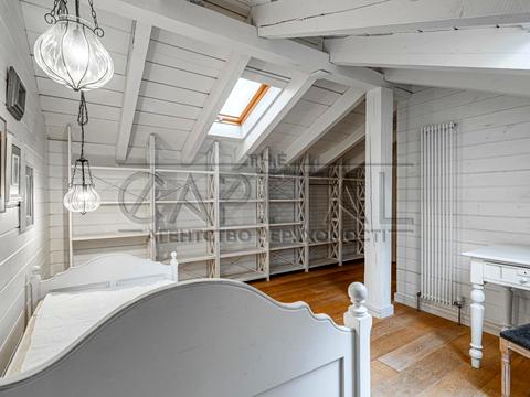 будинок за адресою Лісова вул., 10