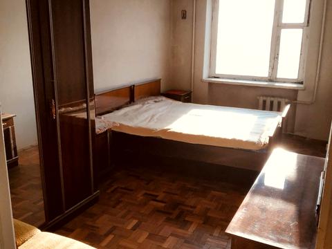 квартира за адресою Листопадна вул., 1