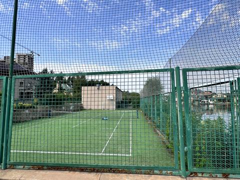 будинок за адресою Вишнева вул.