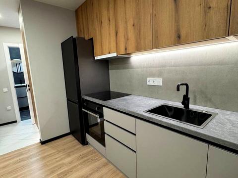 квартира за адресою Михайла Максимовича вул. (Онуфрія Трутенка), 24