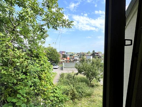 будинок за адресою Вишнева вул.