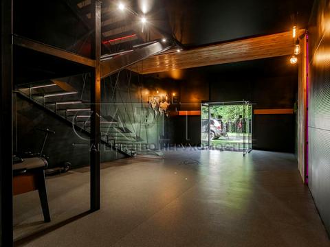 комерційна за адресою 192-га Садова вул., 192