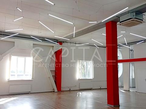 комерційна за адресою Васильківська вул., 30