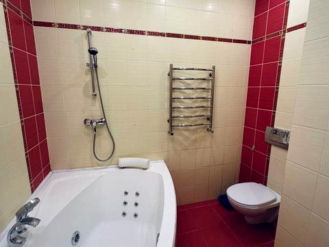 квартира за адресою Зодчих вул., 40