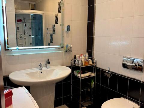 квартира за адресою Зодчих вул., 40