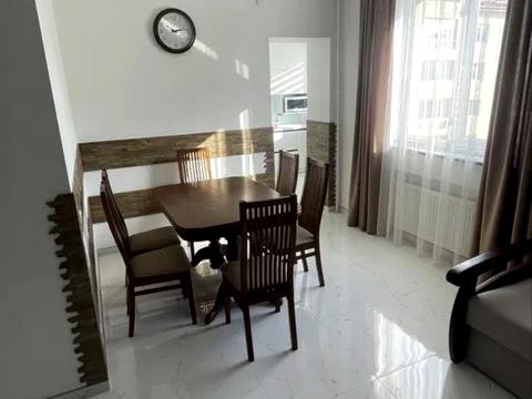 квартира за адресою Залізнична вул., 7П