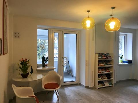 комерційна за адресою Відінська вул., 3