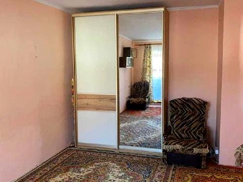 квартира за адресою Братів Дужих вул. (Володимира Комарова), 5