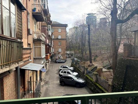 квартира за адресою Мечникова вул. (Кловський), 4/1