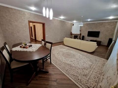 будинок за адресою Лугова