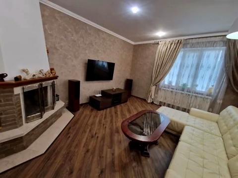 будинок за адресою Лугова