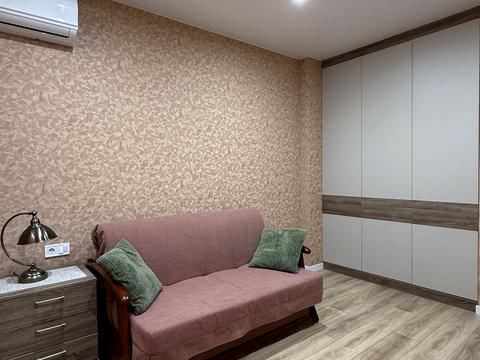 квартира за адресою Олександра Олеся вул., 1