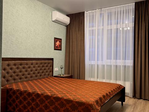 квартира за адресою Олександра Олеся вул., 1