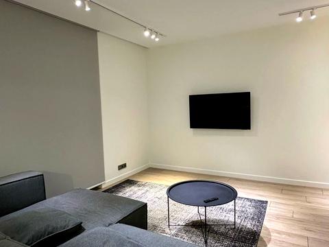 квартира за адресою Героїв Крут вул., 6