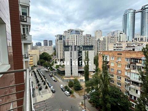 квартира за адресою Саперне Поле вул., 12