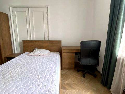 кімната за адресою Львів, Князя Романа вул. (), 9