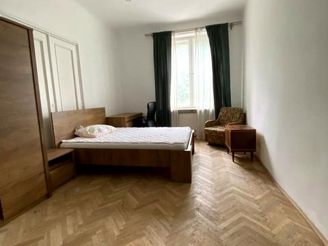 кімната за адресою Львів, Князя Романа вул. (), 9