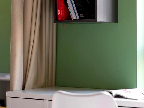 квартира за адресою Всеволода Змієнка вул., 21