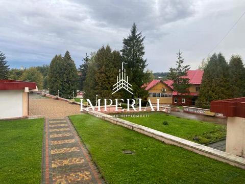 комерційна за адресою Івана Франка вул., 15