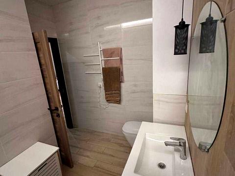 квартира за адресою Богдана Хмельницького вул., 11-А