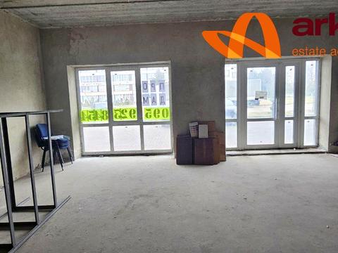 комерційна за адресою Горбачевського вул., 14