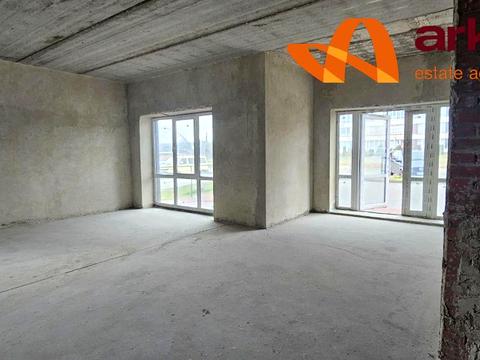 комерційна за адресою Горбачевського вул., 14