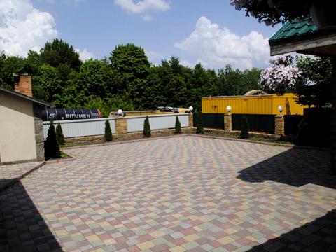 комерційна за адресою Старокостянтинівське шосе, 1/1