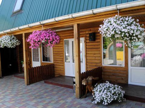 комерційна за адресою Старокостянтинівське шосе, 1/1