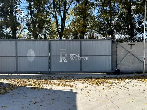 коммерческая по адресу кленова, 1