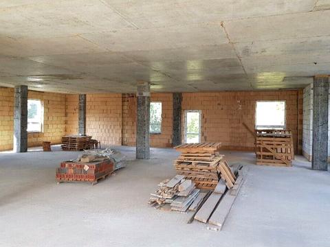 комерційна за адресою Чорновола вул., 80