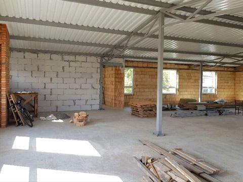 комерційна за адресою Чорновола вул., 80