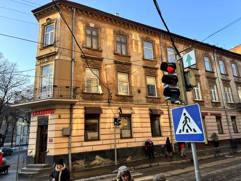 квартира за адресою Князя Романа вул. (), 11