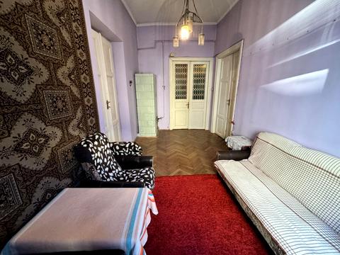 квартира за адресою Князя Романа вул. (), 11