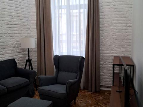 квартира за адресою Шептицьких вул., 10