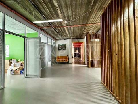 коммерческая по адресу вул. Ірининська, 35