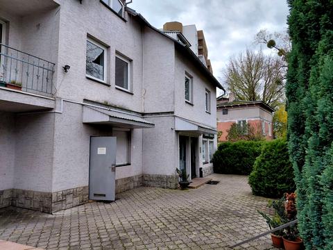 дом по адресу Офицерская ул., 23а